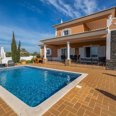 Laura By Algarve Holidays * Αλμπουφέιρα