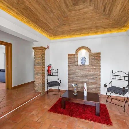 Laura By Algarve Holidays * Αλμπουφέιρα