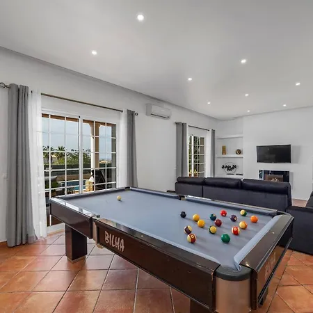 Laura By Algarve Holidays Villa Albufeira